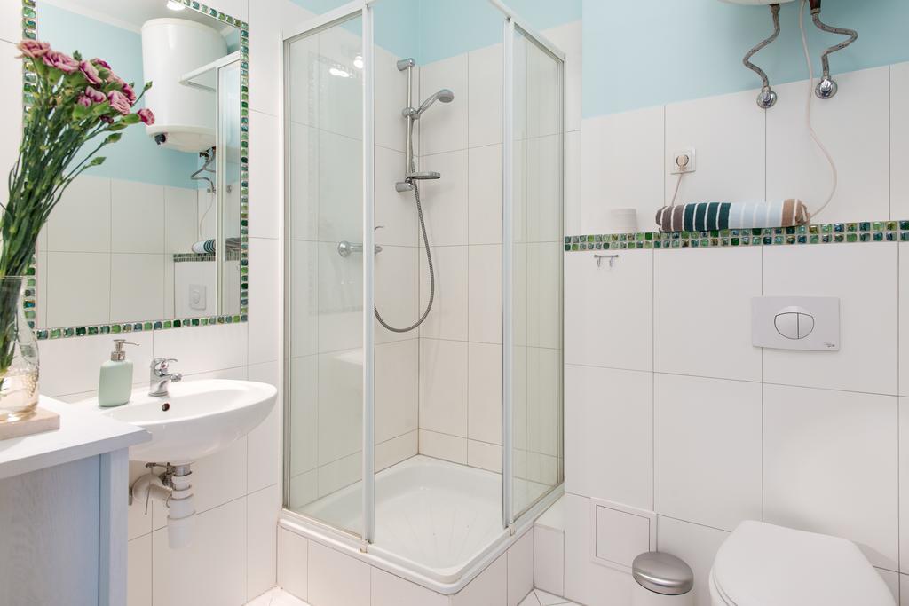 Blue Sky Apartment Krakow Bagian luar foto